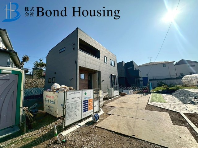 近隣商業施設充実　太寺天王町　新築5区画　4号棟の駐車場