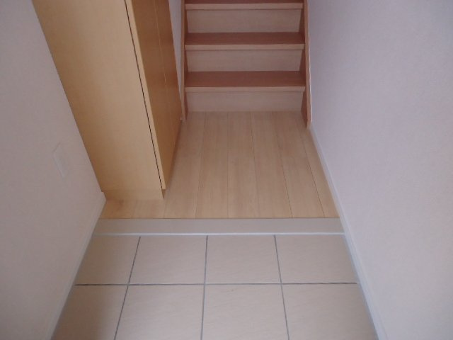 キャトルセゾンの玄関|玄関