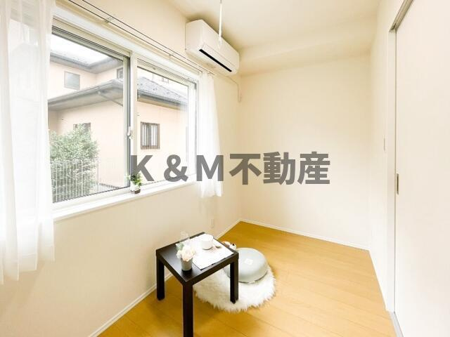 木もれ日のティラミスの居間・リビング|ゆったりとしたリビングです