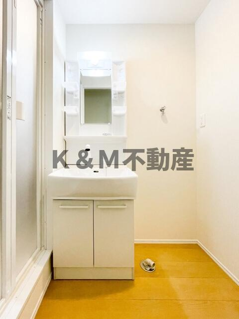 木もれ日のティラミスの洗面所|洗面所です