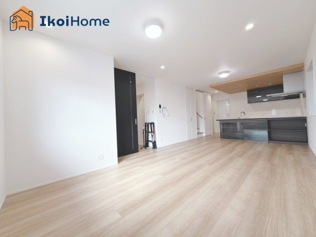 神戸市西区福吉台２丁目　１号棟　新築戸建の居間・リビング|【ホームページに現地動画掲載中】●年中無休：当日予約可●長方形で家具を配置しやすい間取り！