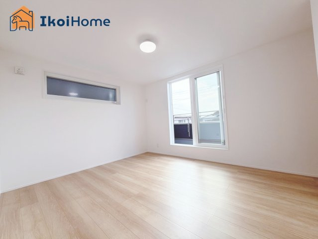 神戸市西区福吉台２丁目　１号棟　新築戸建の子供部屋|【ホームページに現地動画掲載中】●年中無休：当日予約可●注意。カーテン・カーテンレール付いていません