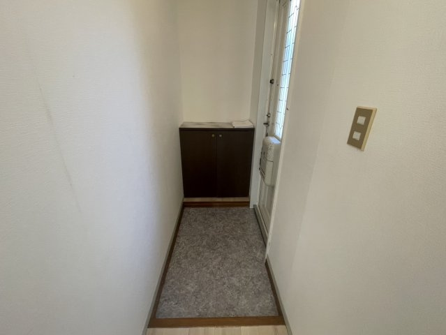 レインボーホームの玄関