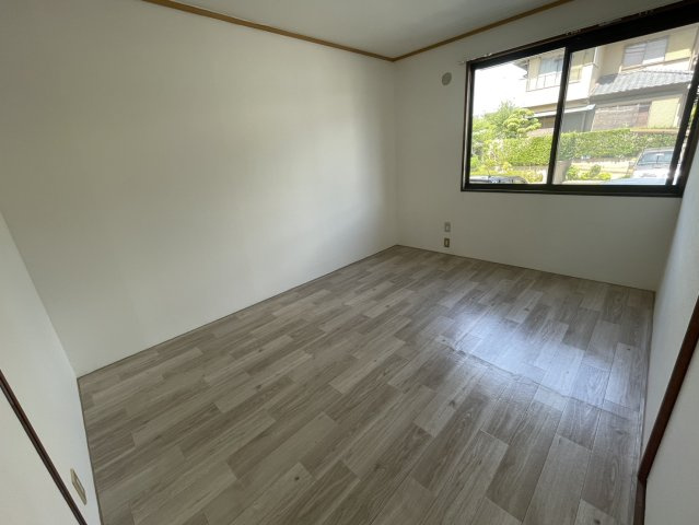 レインボーホームの居間・リビング