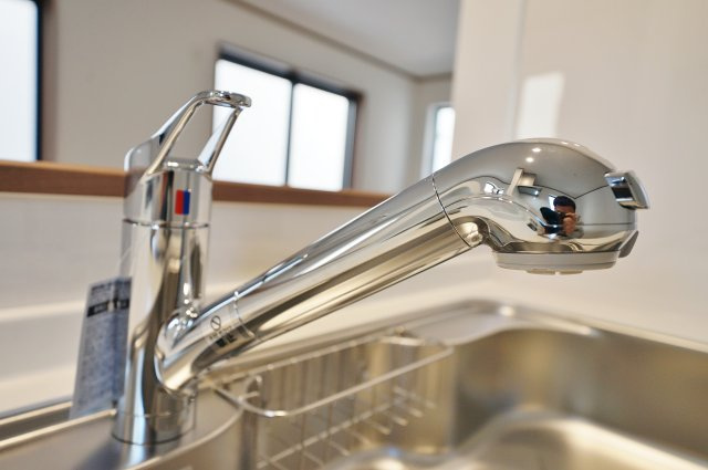 【横浜市瀬谷区阿久和西3丁目11-9全2棟新築戸建て】★仲介手数料無料★（原小学校・原中学校）のキッチン