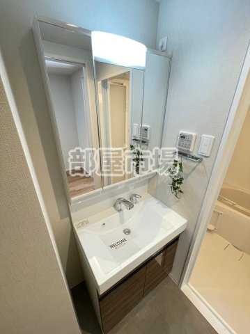 ホウエイコート秋葉原の洗面所