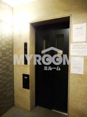 【その他共用部分】 | ルーブル中野沼袋 | 防犯カメラ付エレベーター