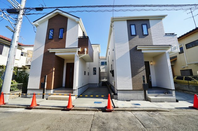 【横浜市瀬谷区阿久和西3丁目11-9全2棟新築戸建て】★仲介手数料無料★（原小学校・原中学校）の外観