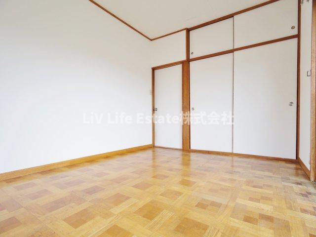 東大和市高木貸家の寝室