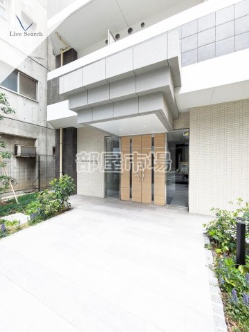 ホウエイコート秋葉原のエントランス