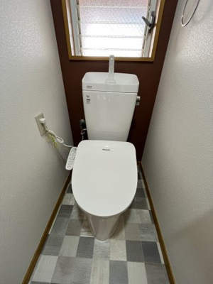 【トイレ】 | 小倉台６丁目　中古戸建 | 1階　トイレ新調しております。