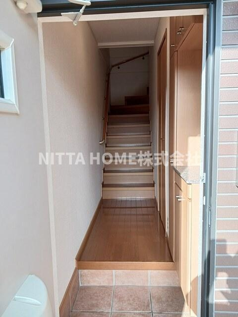 プリムローズの駐車場|敷地内の駐車場です★