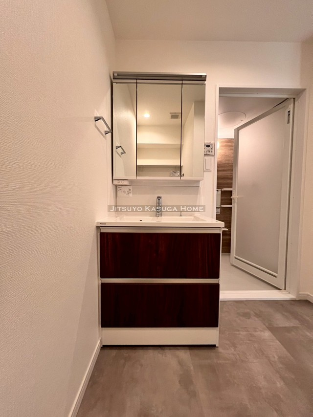 【独立洗面台】