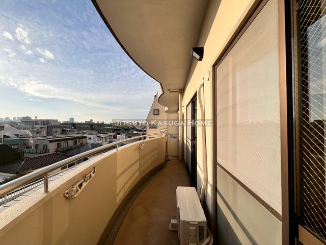 【バルコニー】