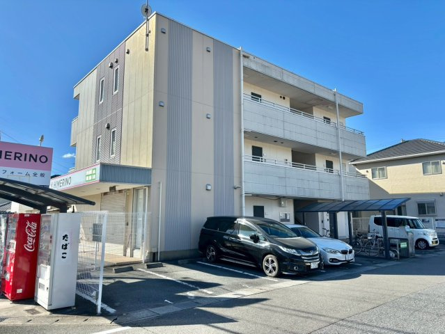 ウェスタン　フォレストの外観