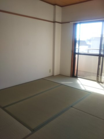 足立区保木間４丁目の賃貸マンションの和室