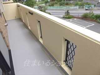 ミレニアム高陽のバルコニー|勝手口付きワイドバルコニー