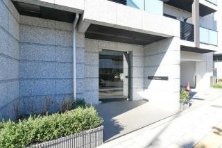 【エントランス】 | ル・サレーヴ