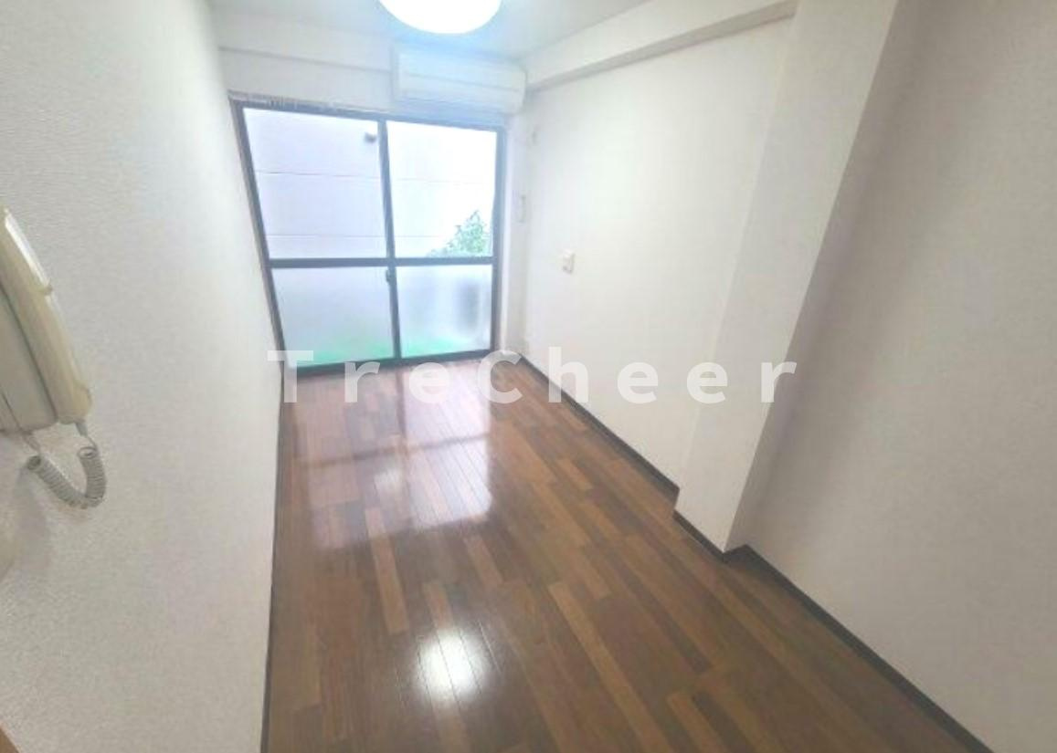 スターコート高野台2の居間・リビング