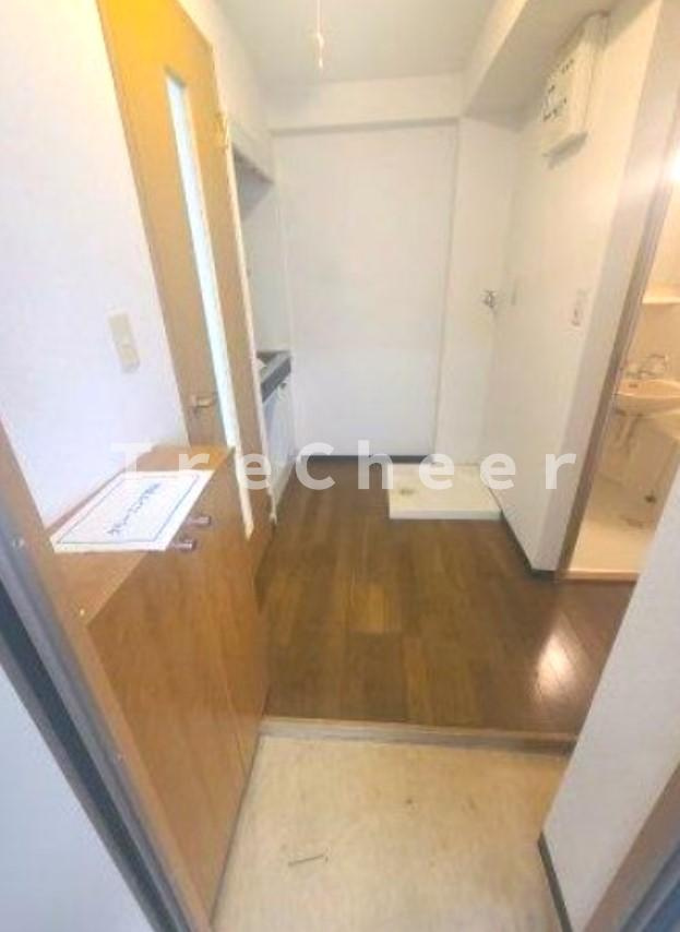 スターコート高野台2の玄関