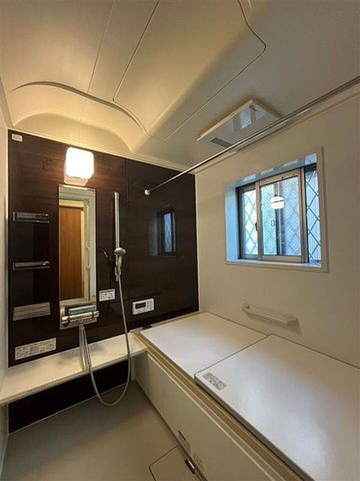 中田南1丁目 中古戸建 3680万円の浴室