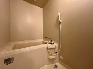 シンプルで機能的なユニットバス☆