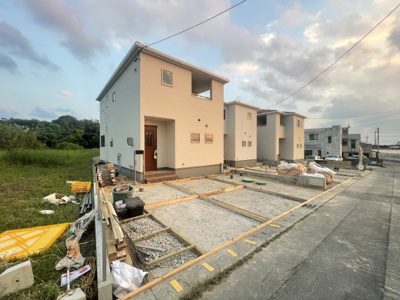 【外観】 | 南城市玉城百名（全3棟）ラスト1号棟 | ※2025.11.22撮影　