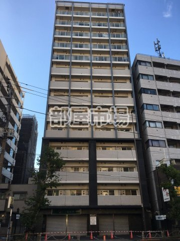 カスタリア三ノ輪の外観