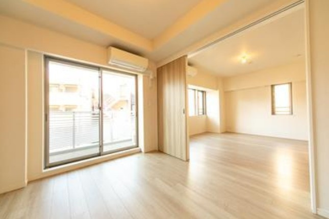 【居間・リビング】