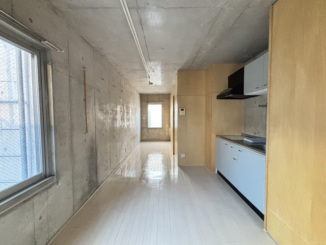 Festina Lenteの居間・リビング|※別室参考写真です。