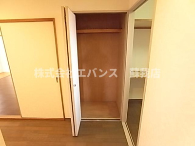  | ドゥエルイースト