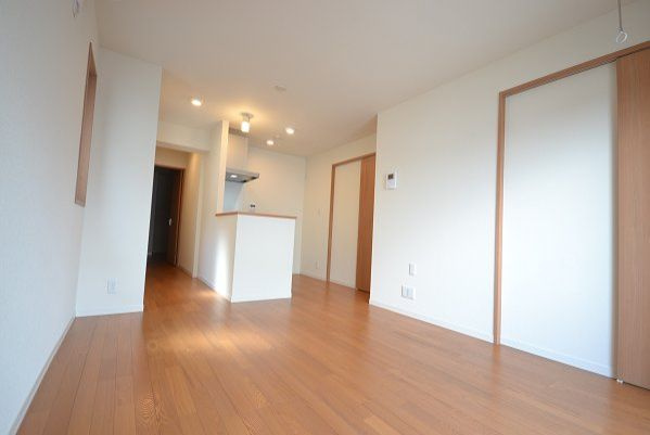 【居間・リビング】