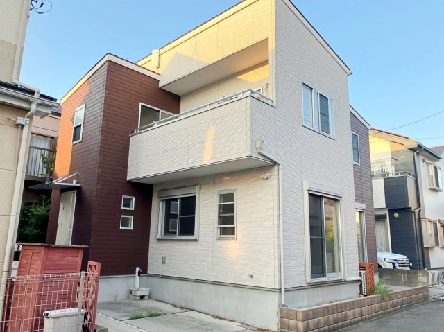 越谷市弥十郎戸建の外観