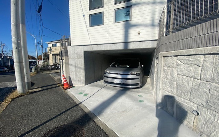 栗木3丁目新築戸建ての駐車場