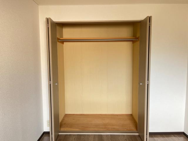 サニーウイング大野壱番館の収納|クローゼット