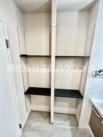 鴫野西一丁目テラウハウスの収納