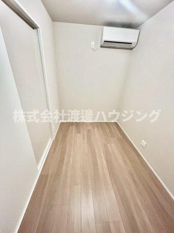 鴫野西一丁目テラウハウスの洋室