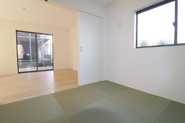 本宮市仁井田字糀壇　　　1号棟　　　五百川小学校、本宮第２中学区のキッチン|※同社施工例