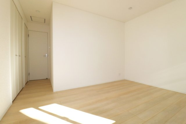 本宮市仁井田字糀壇　　　1号棟　　　五百川小学校、本宮第２中学区の洋室|※同社施工例