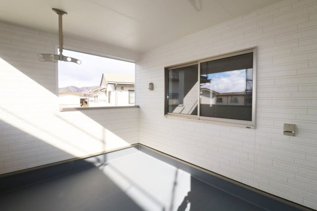 本宮市仁井田字糀壇　　　1号棟　　　五百川小学校、本宮第２中学区の収納|※同社施工例