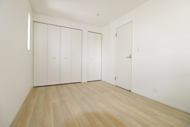 本宮市仁井田字糀壇　　　1号棟　　　五百川小学校、本宮第２中学区の洋室|※同社施工例