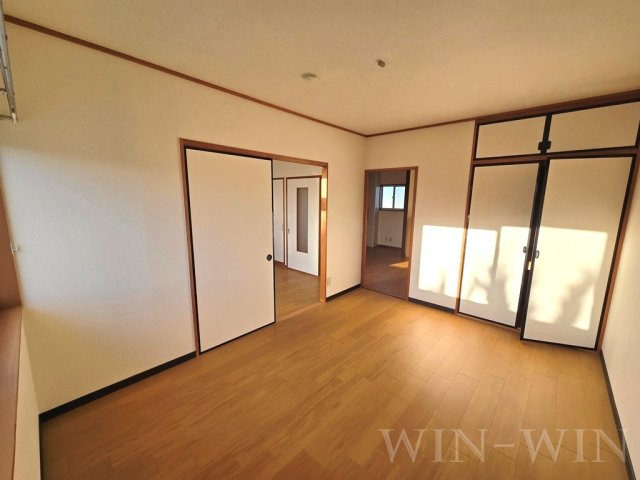 ヴィレッジ岩屋の洋室|イメージ（同建物内別部屋の写真です）