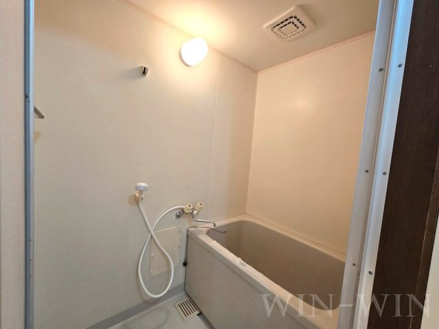 ヴィレッジ岩屋の浴室|イメージ（同建物内別部屋の写真です）