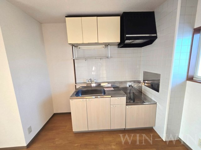 ヴィレッジ岩屋のキッチン|イメージ（同建物内別部屋の写真です）