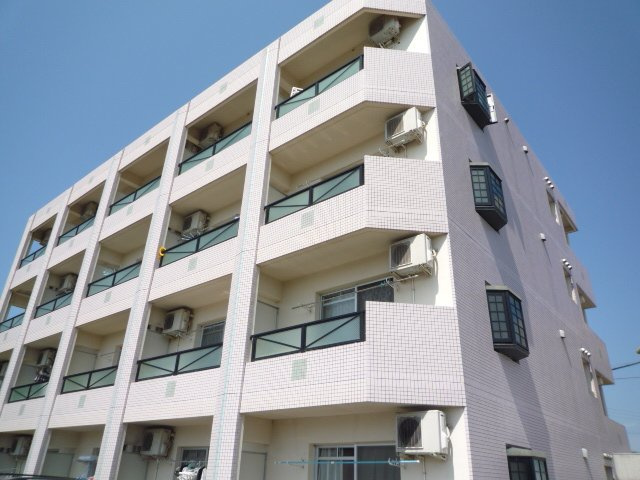 スクエア・Tの外観