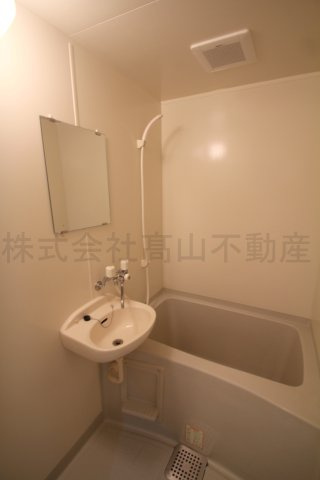 スクエア・Tの洗面所