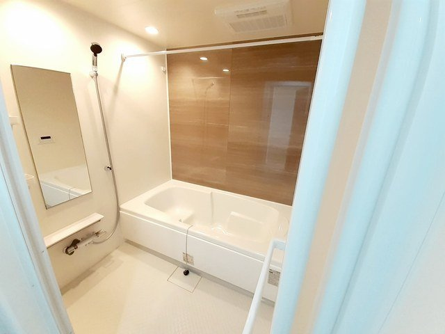 フィオーレ加賀野　Ｂの浴室