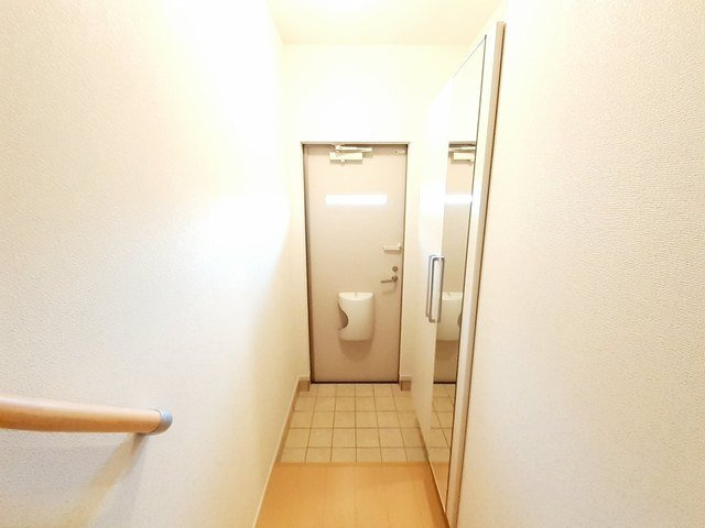 サウス・フェリスの玄関