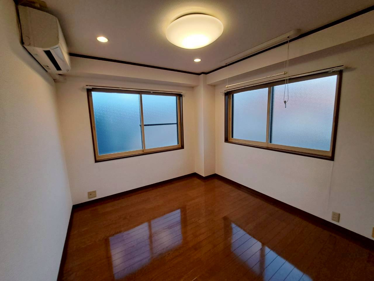 グリッドの居間・リビング