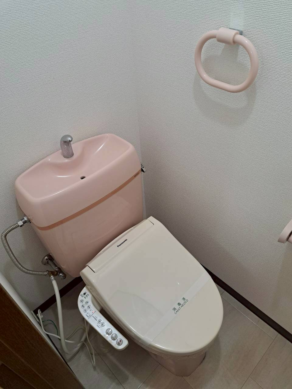 グリッドのトイレ